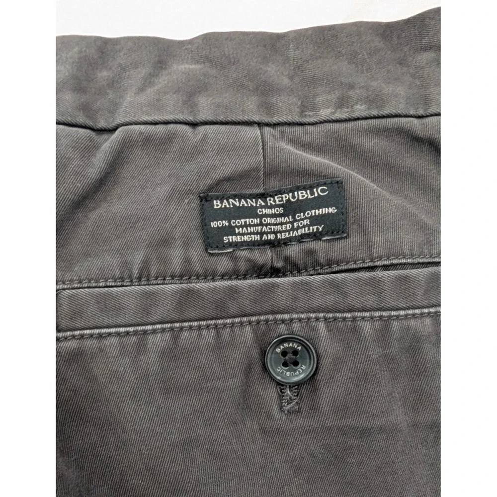 Banana Republic add versatile